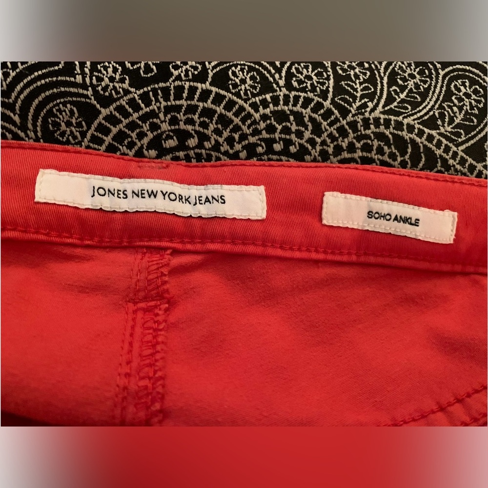 JONES NEW YORK JEANS Orange denim jeans with rhinestone pockets Soho Ankle Crop - Picture 4 of 5